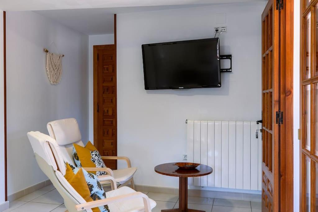 Casa Feli - Apartamento Con Jardin Privado En Los Pirineos Castiello de Jaca Dış mekan fotoğraf